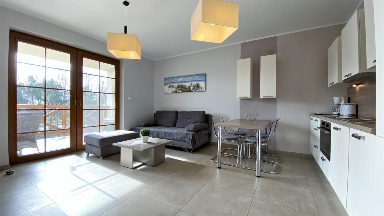 Apartament Plaza 7 - Rezydencja Nadmorska Rogowo 洛格沃 外观 照片