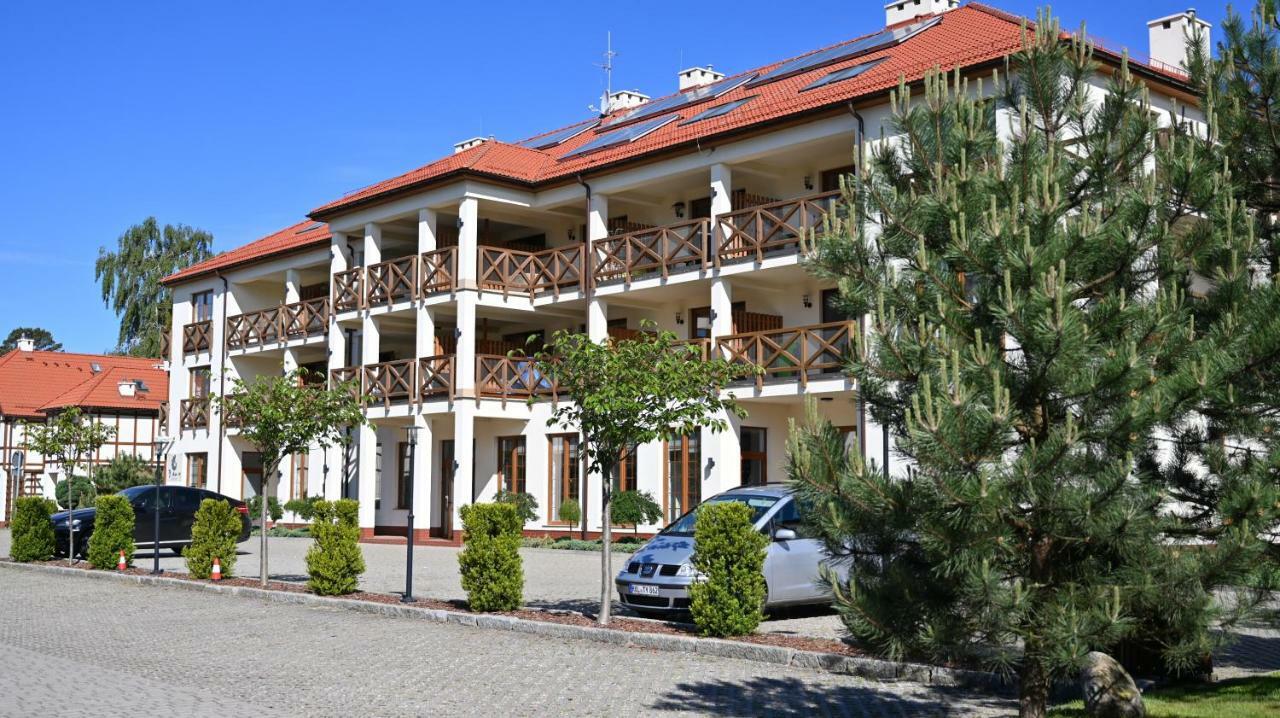 Apartament Plaza 7 - Rezydencja Nadmorska Rogowo 洛格沃 外观 照片