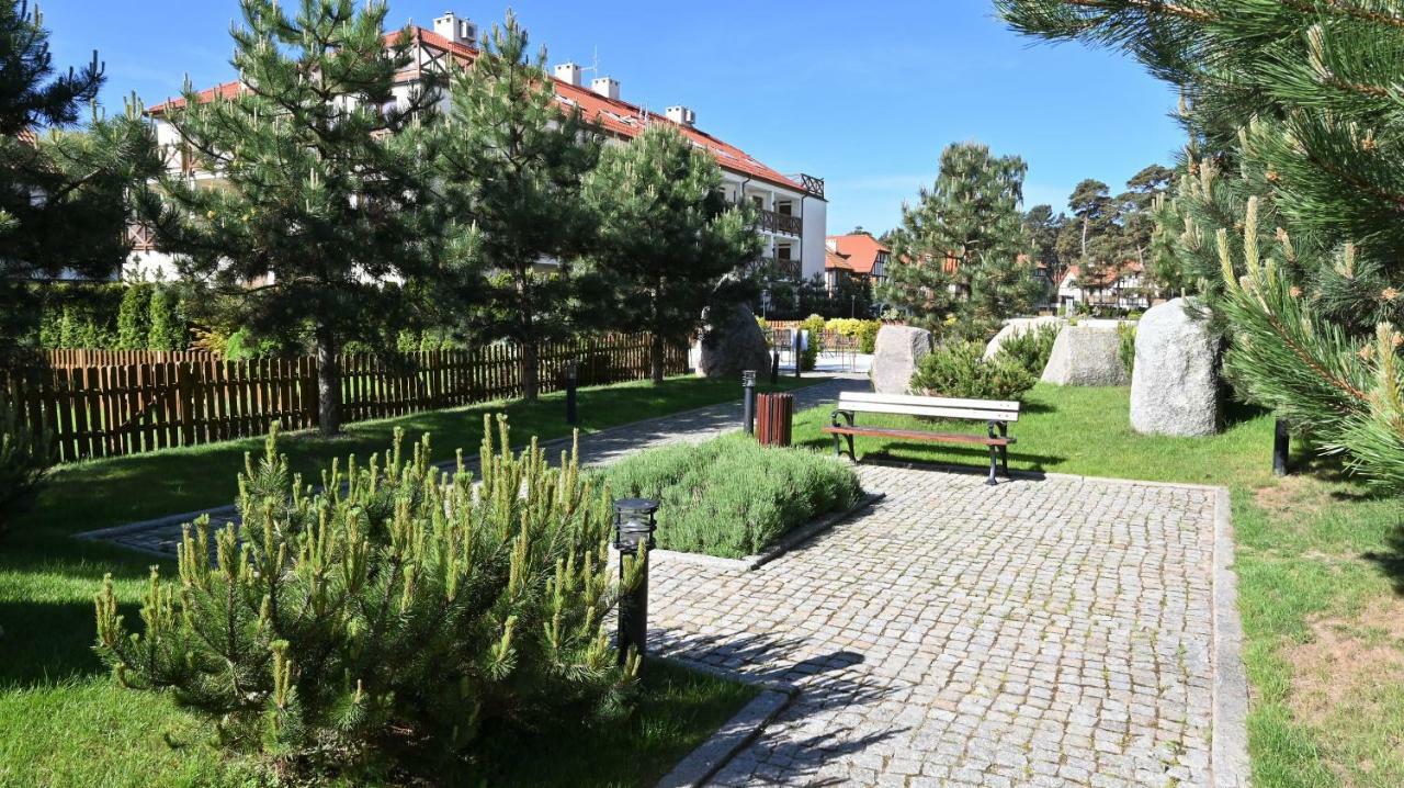 Apartament Plaza 7 - Rezydencja Nadmorska Rogowo 洛格沃 外观 照片
