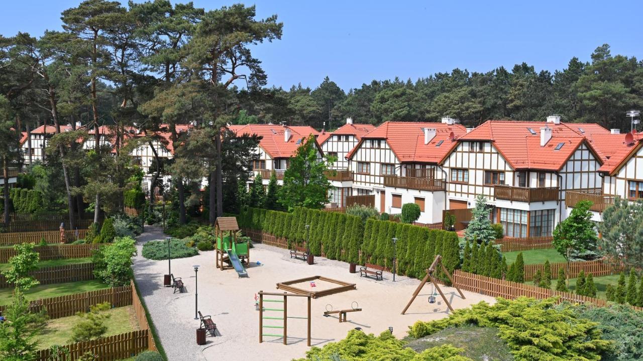 Apartament Plaza 7 - Rezydencja Nadmorska Rogowo 洛格沃 外观 照片